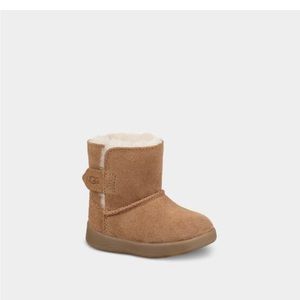 Ugg Baby Shoes Size 2/3